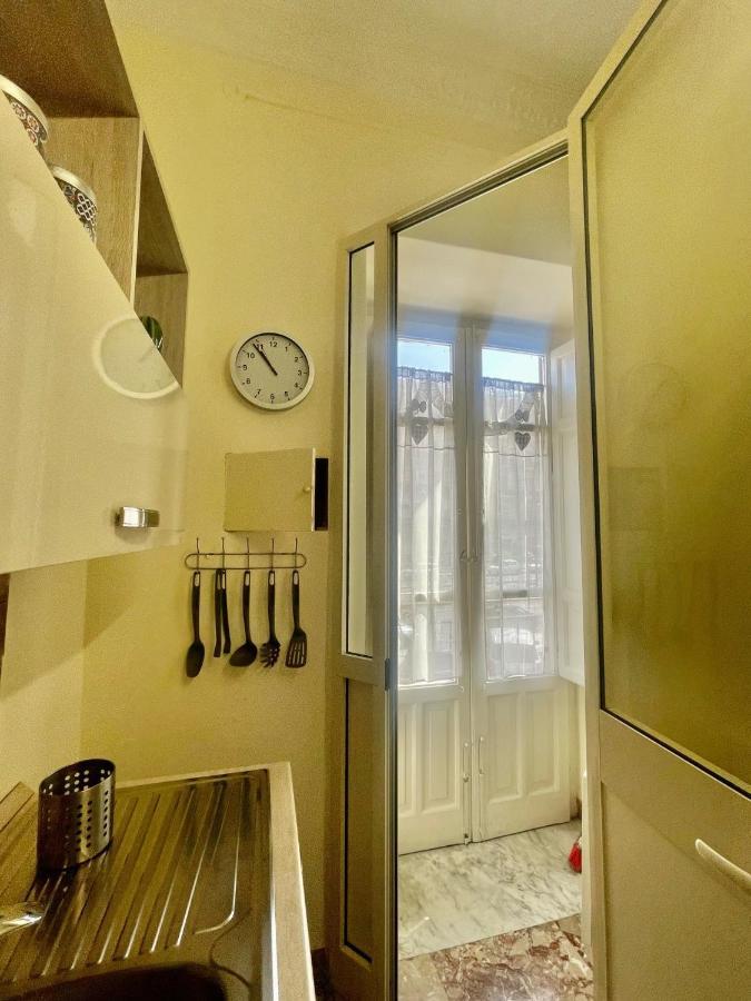Maya'S Apartment Close To Ballaro Market And Central Station Παλέρμο Εξωτερικό φωτογραφία